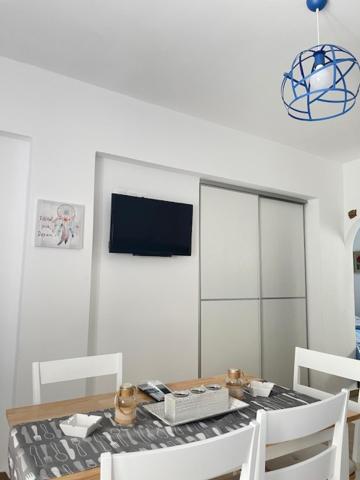 Marena 1 Aparthotel Makrýgialos Екстериор снимка