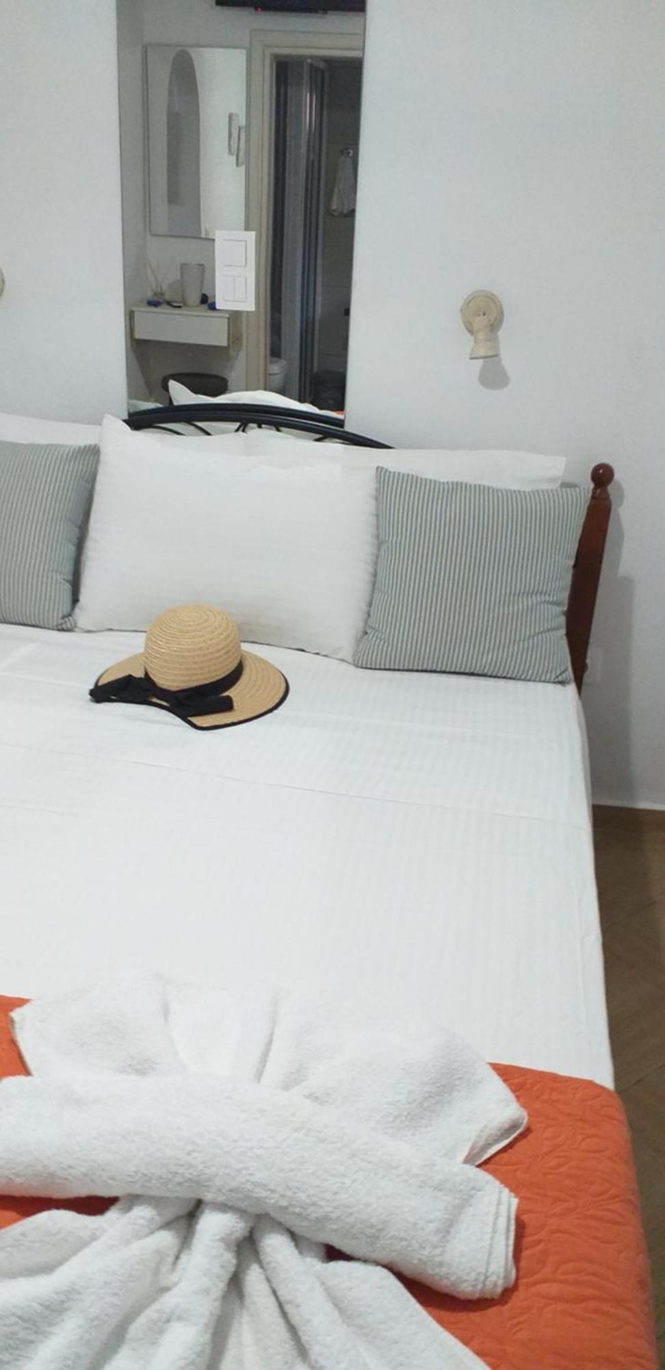 Marena 1 Aparthotel Makrýgialos Екстериор снимка