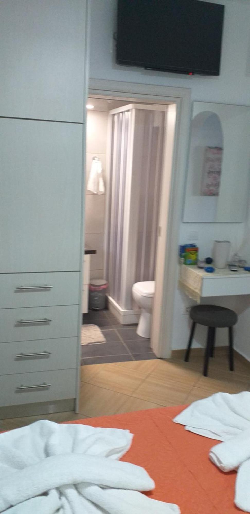 Marena 1 Aparthotel Makrýgialos Екстериор снимка